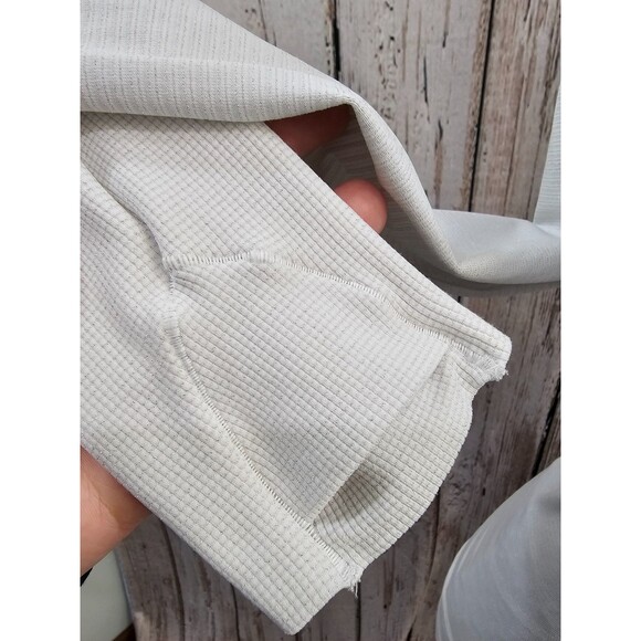ALK Women's 6 Lululemon White & Silver Long Sleeve Shirt Tee T-Shirt Thumbholes - Picture 4 of 9